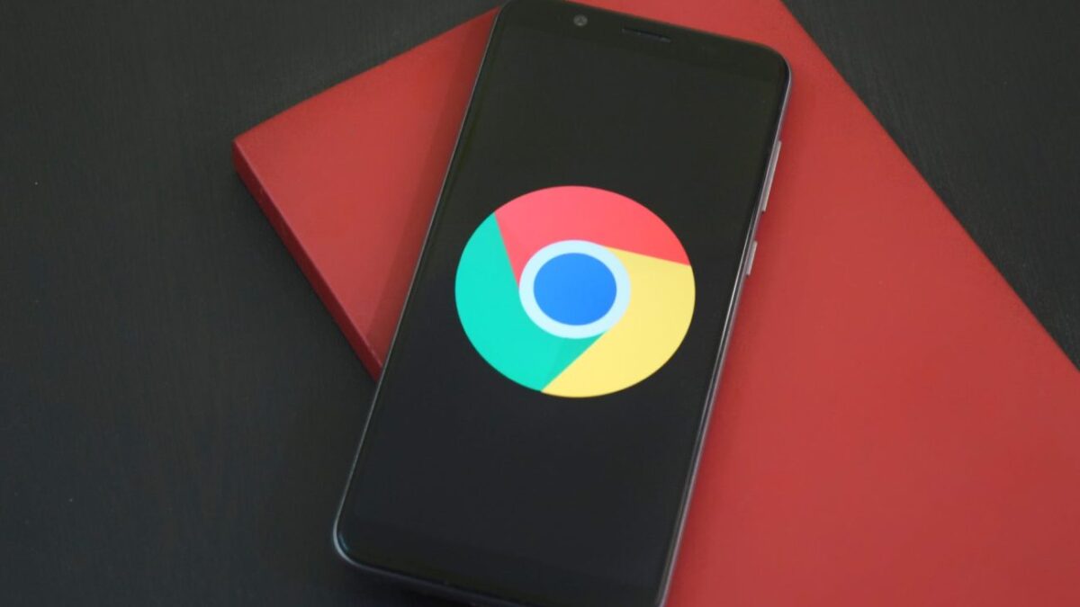 H Google καλεί τους χρήστες του Chrome να κάνουν άμεσα update για λόγους ασφαλείας