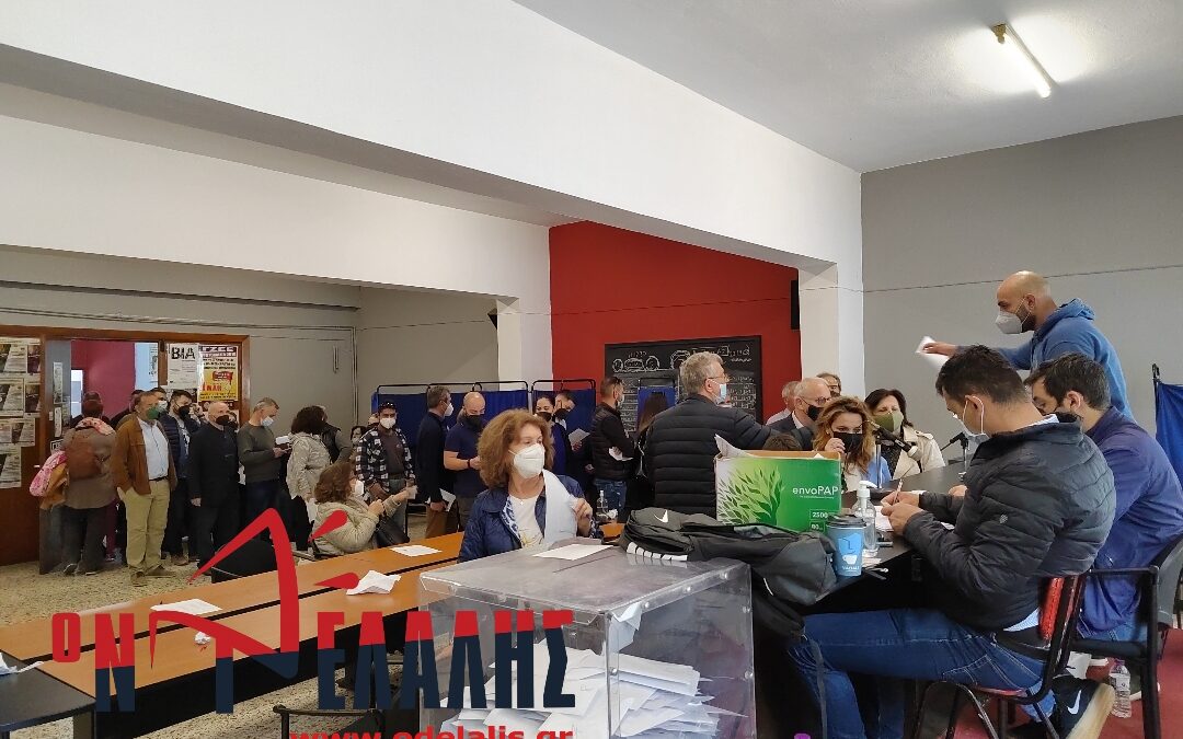 ΠΑΣΟΚ – ΚΙΝΑΛ: Σταυροδοσία από το εκλογικό κέντρο του εργατικού κέντρου Κατερίνης