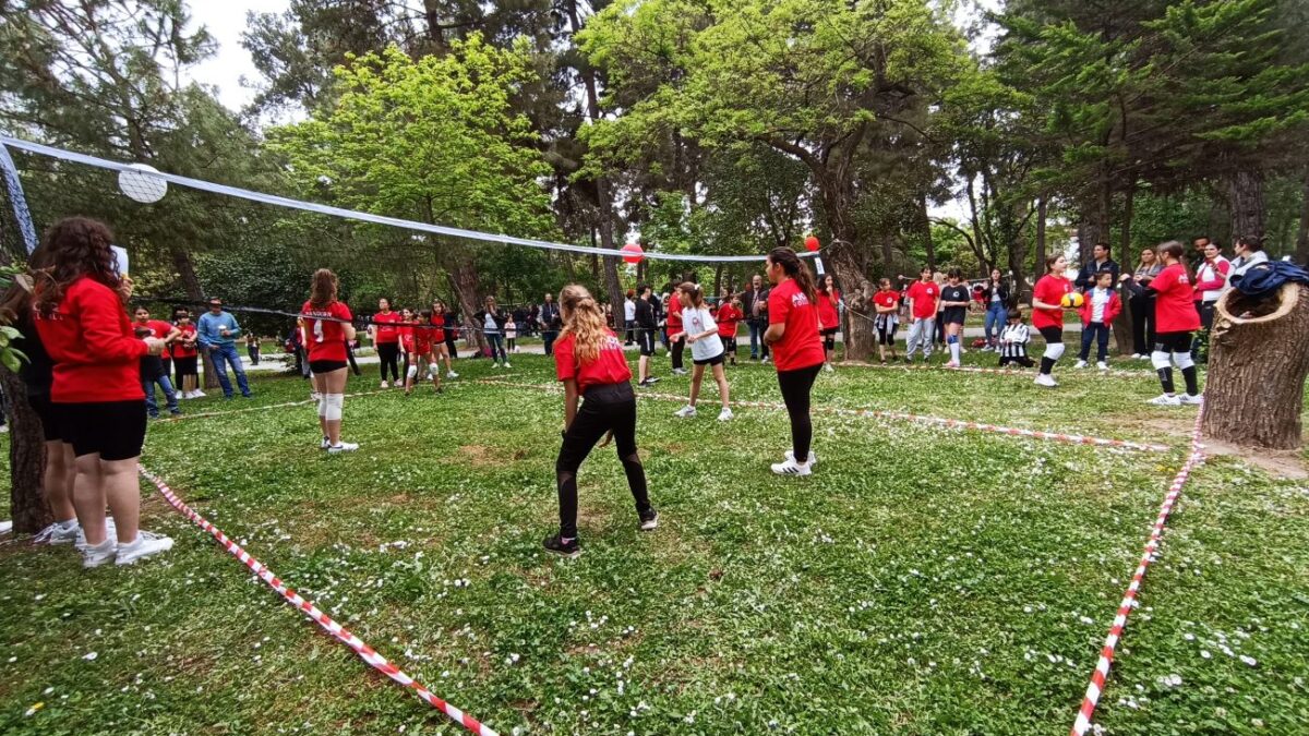 Αίολος Κατερίνης: Τουρνουά mini volley