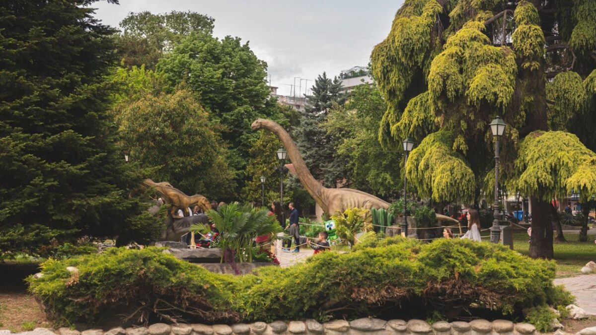 Δήμος Κατερίνης – 1ο Φεστιβάλ Πάρκου: Ενθουσιάζει τους επισκέπτες το πάρκο των δεινοσαύρων