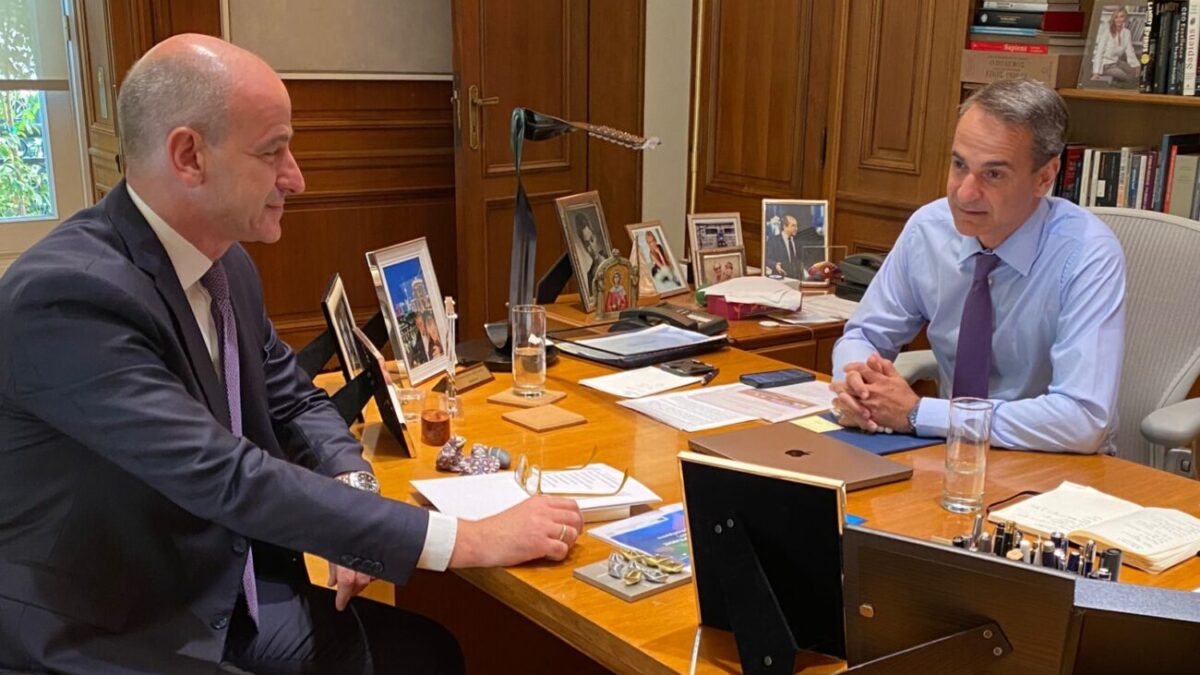 Συνάντηση Φ. Μπαραλίακου με τον Πρωθυπουργό Κ. Μητσοτάκη – Έθεσε τα σημαντικά θέματα της Πιερίας