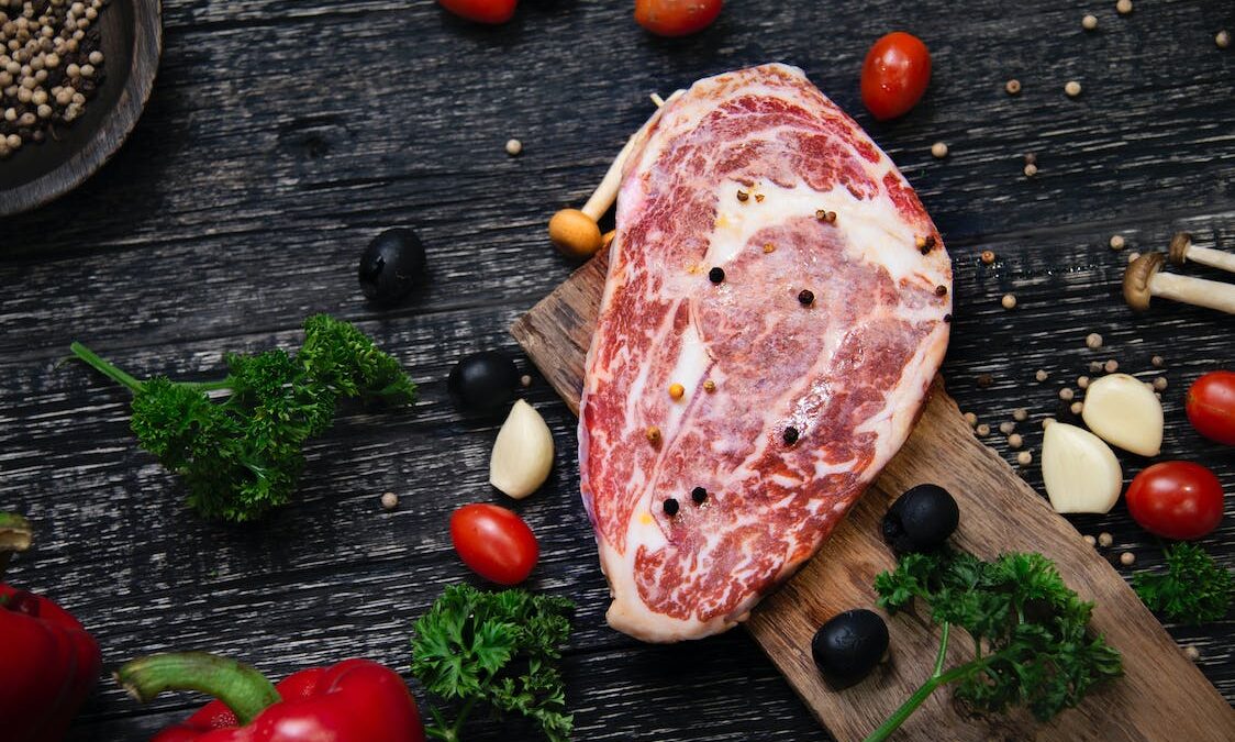 Ολλανδία: Πόλη απαγορεύει τις διαφημίσεις κρέατος – Ίσως η πρώτη στον κόσμο