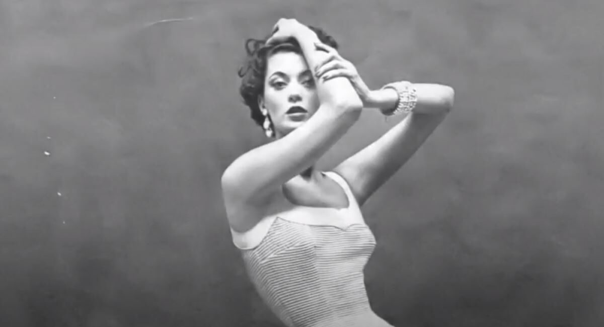 Μπάρμπαρα Μούλεν: Το πιο διάσημο μοντέλο της δεκαετίας του 1950 που δεν έχετε ακούσει ποτέ
