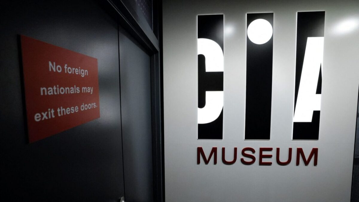 Μουσείο CIA: Στα άδυτα της πιο απόρρητης συλλογής του κόσμου