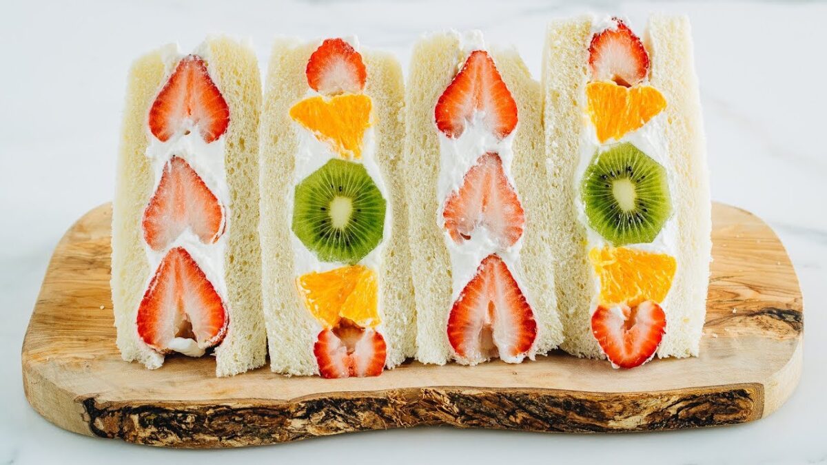 Ιδού το σάντουιτς με φρούτα – Η γεύση που έχει γίνει μανία
