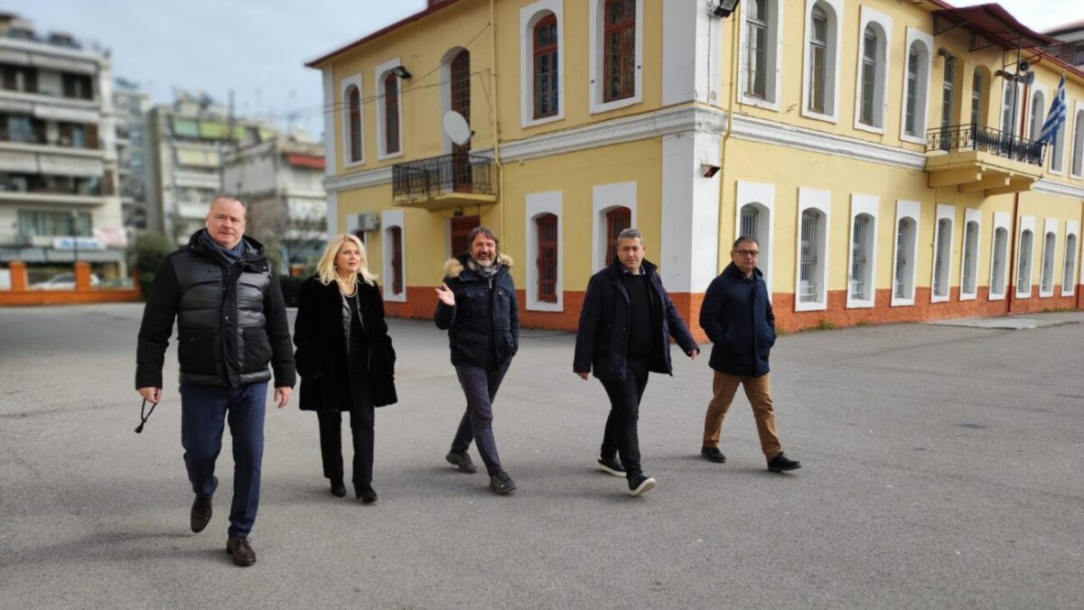 Νέοι χώροι υγιεινής στο 5ο Γυμνάσιο Κατερίνης – Συνεχείς παρεμβάσεις στα σχολεία