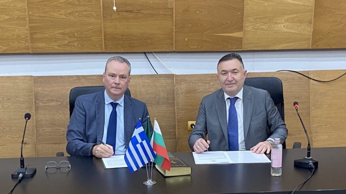 Σύμφωνο συνεργασίας συνυπέγραψαν οι Δήμαρχοι Κατερίνης & Κάρλοβο Βουλγαρίας