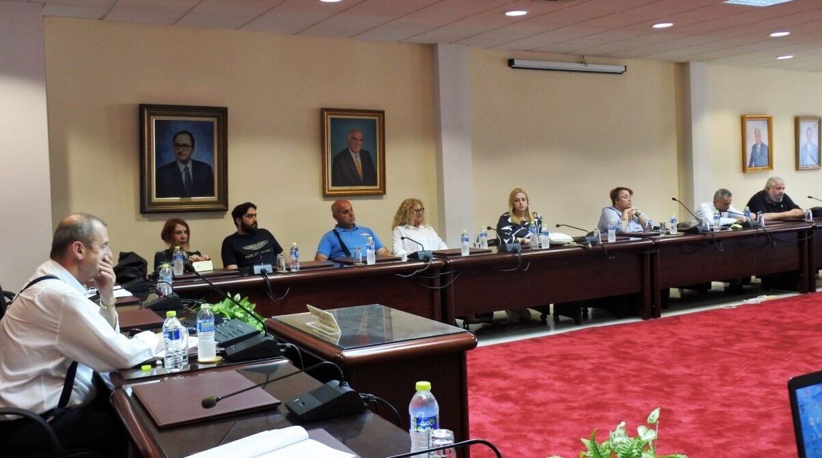 Συνάντηση Ηλία Χατζηχριστοδούλου με εκπροσώπους τοπικών ΜΜΕ για την προώθηση της νέας ηλεκτρονικής πλατφόρμας του Επιμελητηρίου Πιερίας «Αγορά Εργασίας»