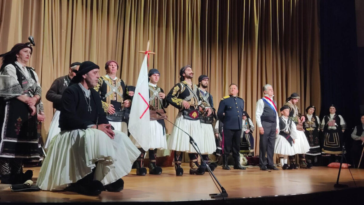 Σύλλογος Σαρακατσαναίων Ν. Πιερίας για την θεατρική παράσταση στην Αλεξανδρούπολη