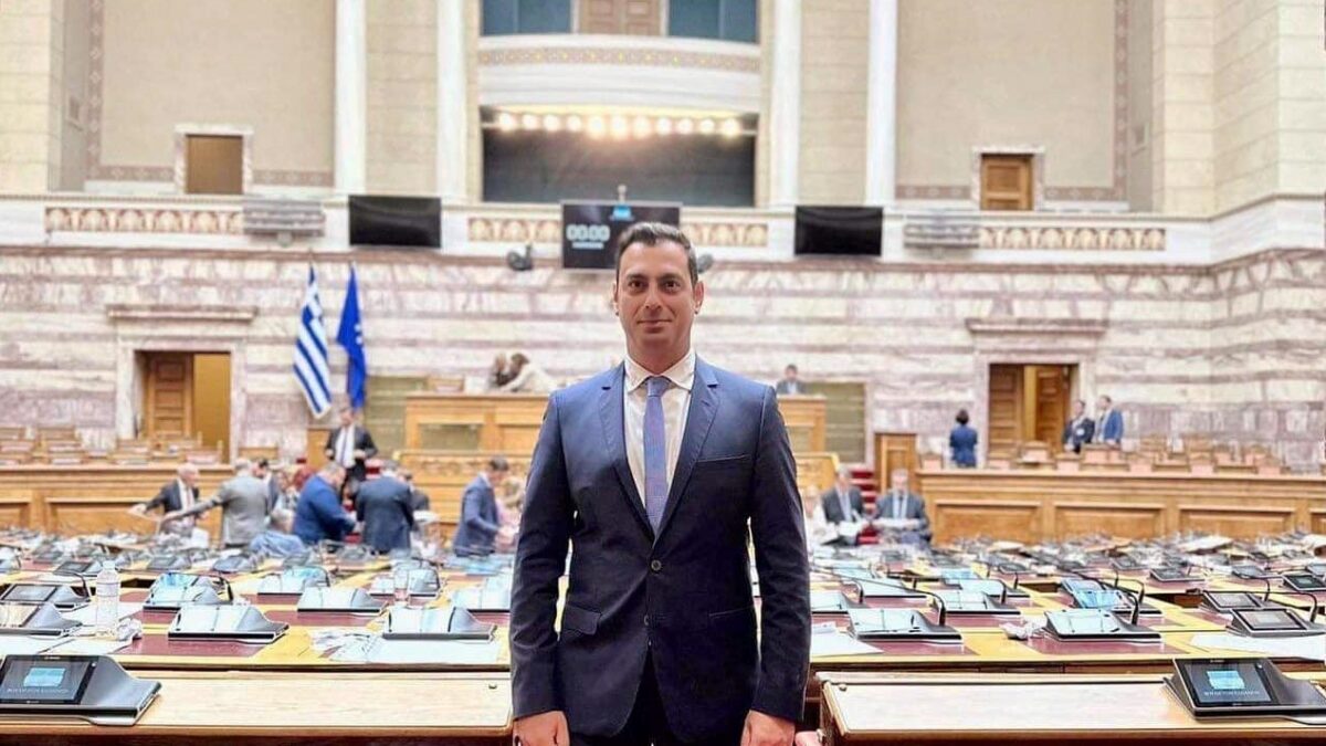 Σπύρος Κουλκουδίνας:  «Αποτελεί μεγάλη  τιμή και ευθύνη η εκλογή μου στο αξίωμα του Γραμματέα της Βουλής των Ελλήνων»