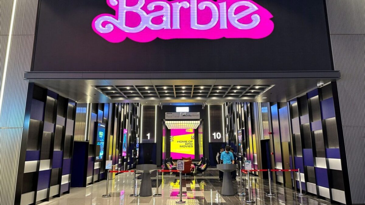 «Barbie»: Έγινε η ταινία με τις υψηλότερες εισπράξεις στις ΗΠΑ το 2023