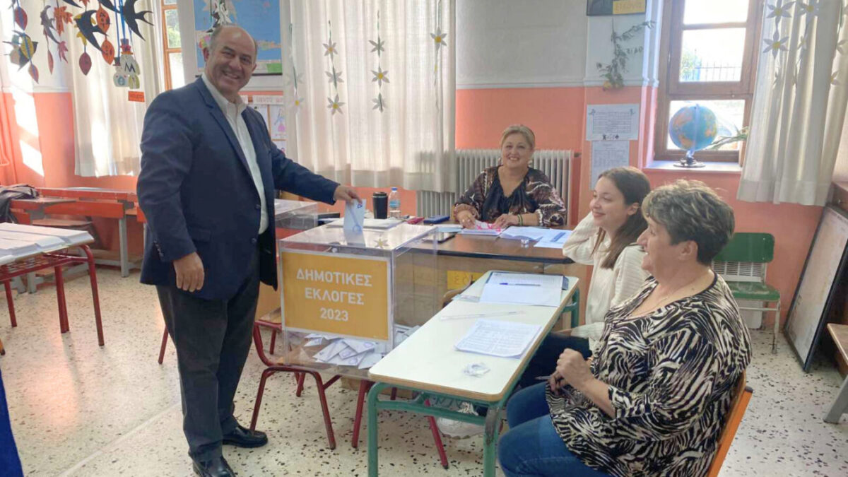 Ο υποψήφιος δήμαρχος Δίου-Ολύμπου Βαγγέλης Γερολιόλιος άσκησε το εκλογικό του δικαίωμα