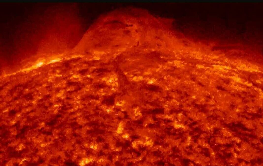 Πως μπορεί ο ήλιος να καίει χωρίς οξυγόνο στο διάστημα;