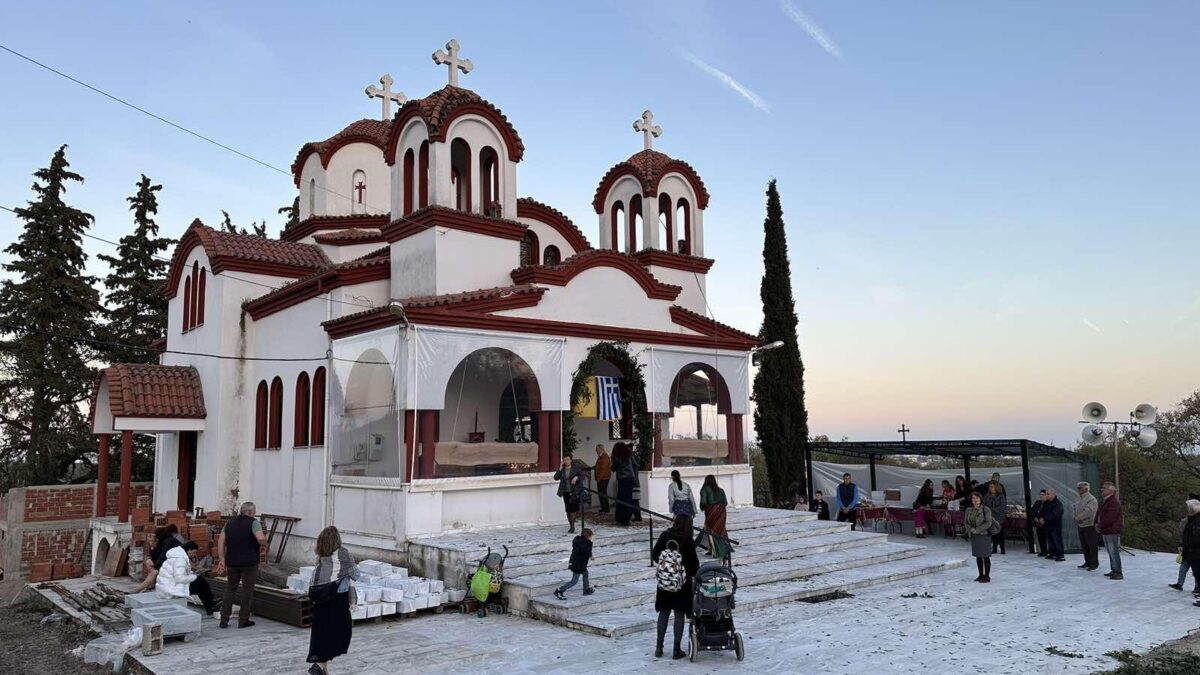 Πρόγραμμα Ιερών Ακολουθιών Μεγάλης Εβδομάδας στις Ιερές Μονές  Αγίου Γεωργίου Ρητίνης Αγίου Αλεξάνδρου εν Πύδνη στο Κίτρος