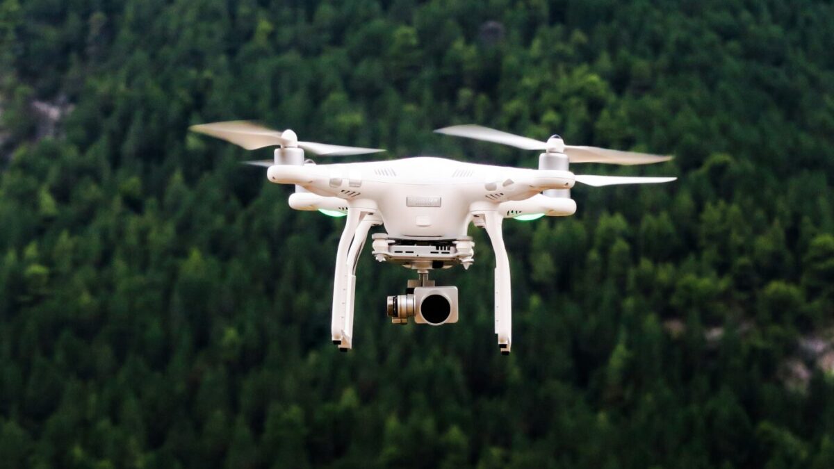 Με Drones ενισχύεται η Επιστημονική Προσέγγιση & η Θηροφύλαξη στη ΚΟΜΑΘ 
