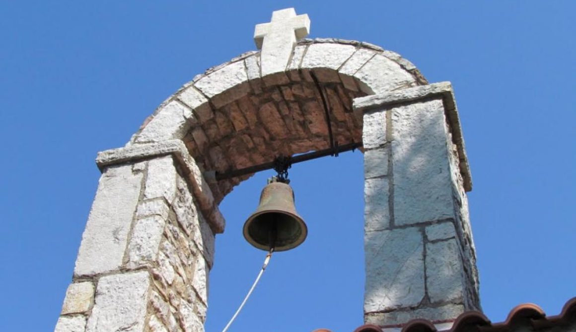 Πιερία: Πένθιμα θα χτυπήσουν αύριο οι καμπάνες για τα θύματα των Τεμπών