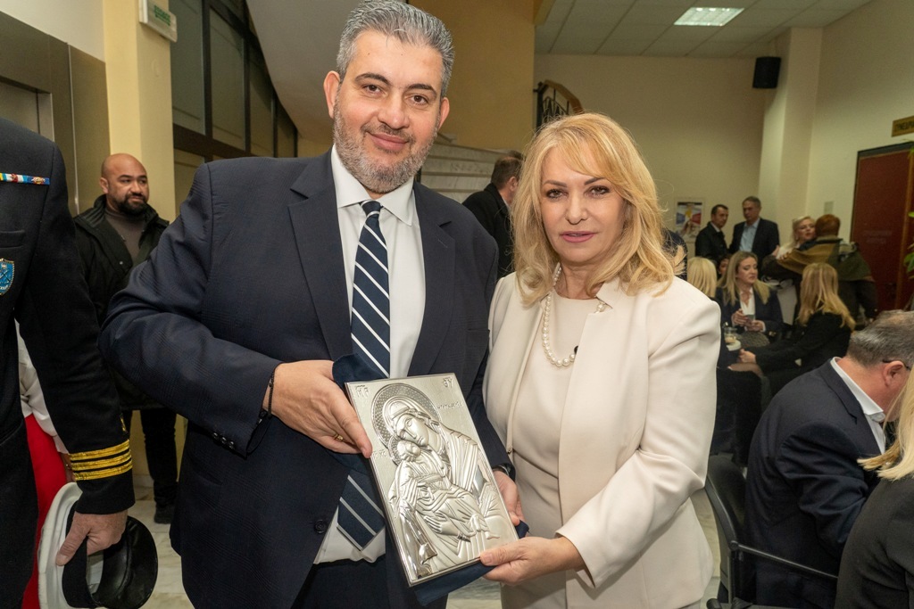 Η πίτα του Επιμελητηρίου… έβγαλε ειδήσεις! Το φλουρί στην Άννα Μάνη-Παπαδημητρίου, εξαγγελίες για έργα στην Πιερία