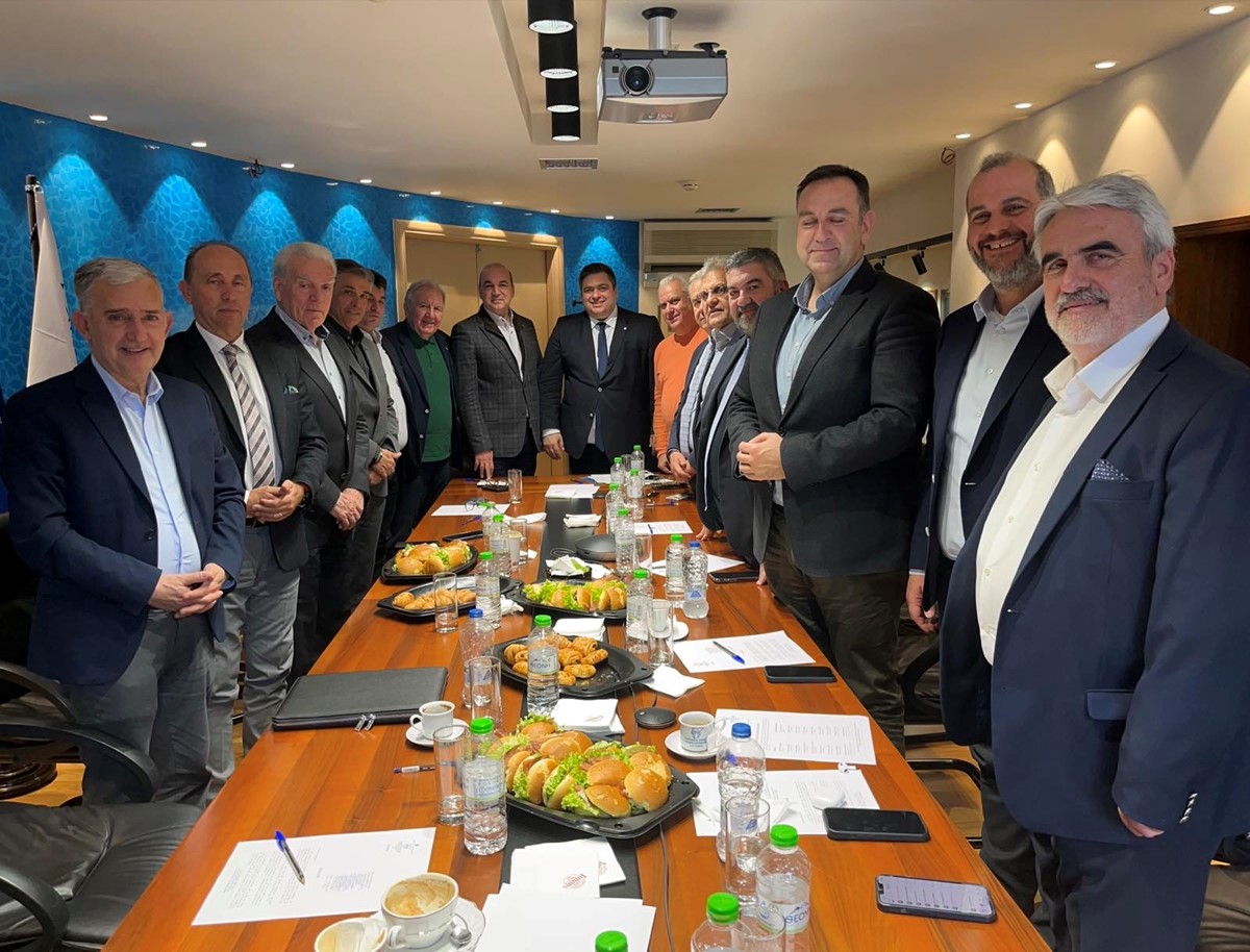 Συγκρότηση σε σώμα της νέας Διοικητικής Επιτροπής της ΚΕΕΕ και  κατανομή των αξιωμάτων