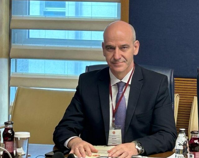 Ο Ξ. Μπαραλιάκος στις Εργασίες της Επιτροπής Οικονομικών, Υποδομών και Ενέργειας