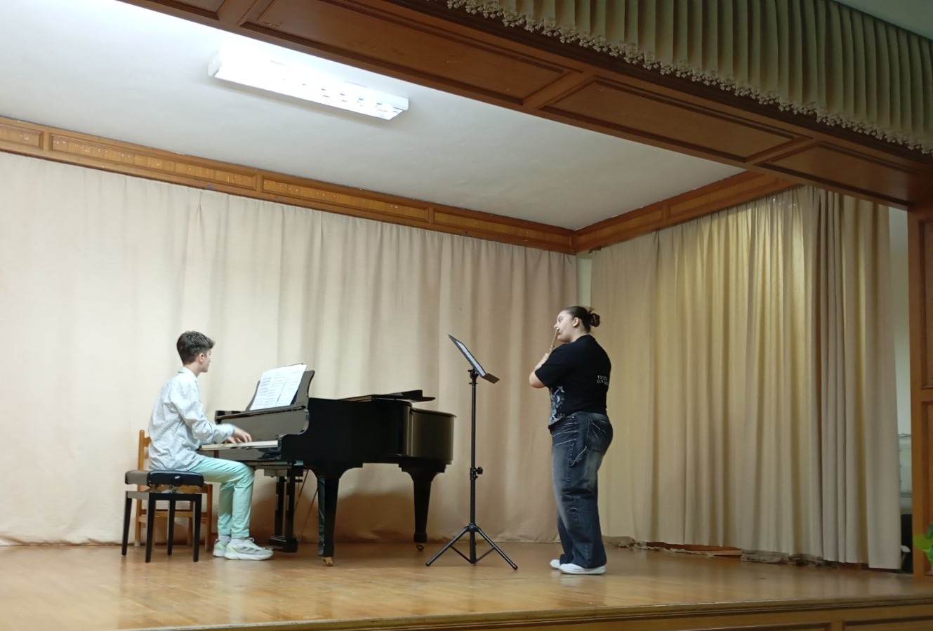 Μελωδική αποχαιρετιστήρια βραδιά για την Όλγα Φραγγουλίδου στο Δημοτικό Ωδείο  Κατερίνης