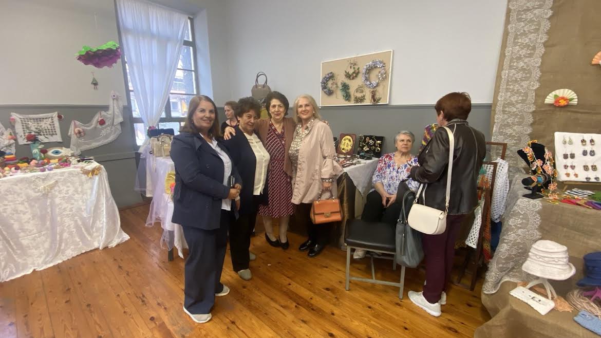 Εστία Πιεριδών Μουσών: Εγκαίνια έκθεσης ζωγραφικής – έκθεσης χειροτεχνημάτων