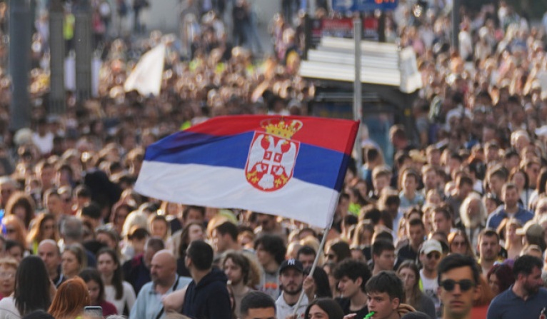 Φοιτητικές διαδηλώσεις στη Σερβία με αίτημα εκλογές!