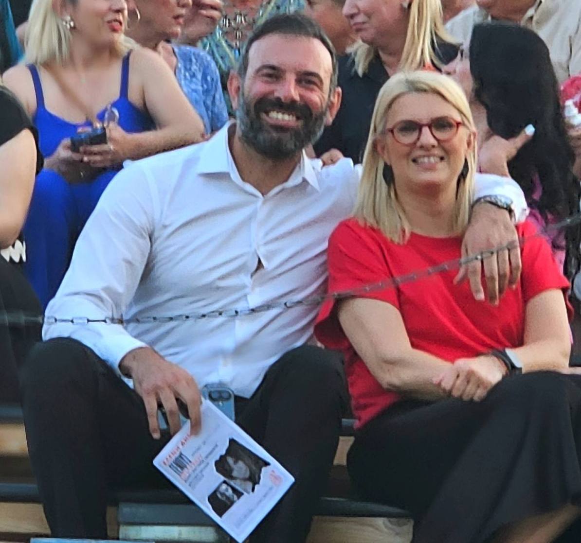 Κι όμως… η επιτυχία έχει ονοματεπώνυμο!