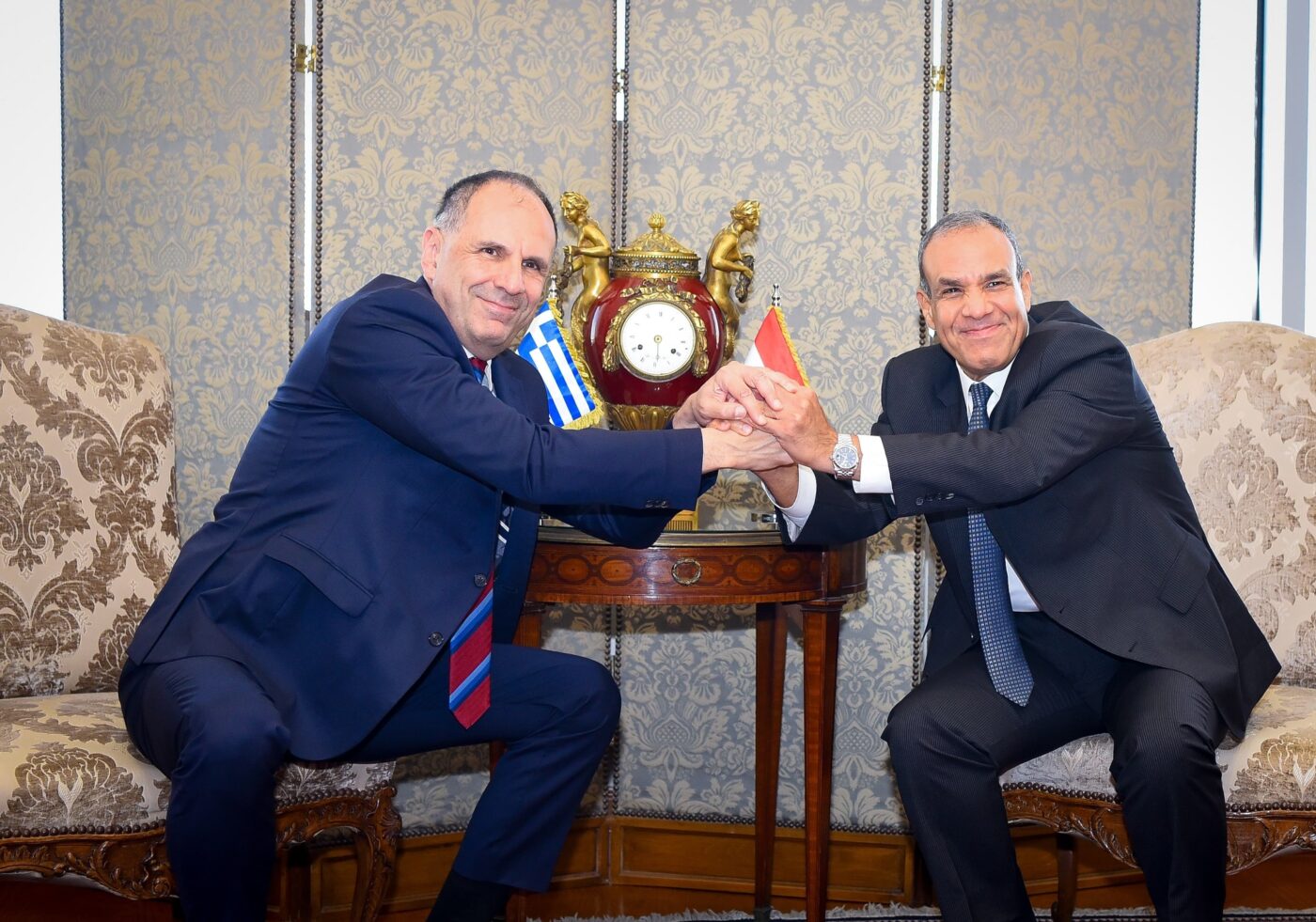 Τηλεφωνική επικοινωνία Γεραπετρίτη – Badr Abdelatty λίγο πριν τη συνάντησή τους στην Αθήνα: