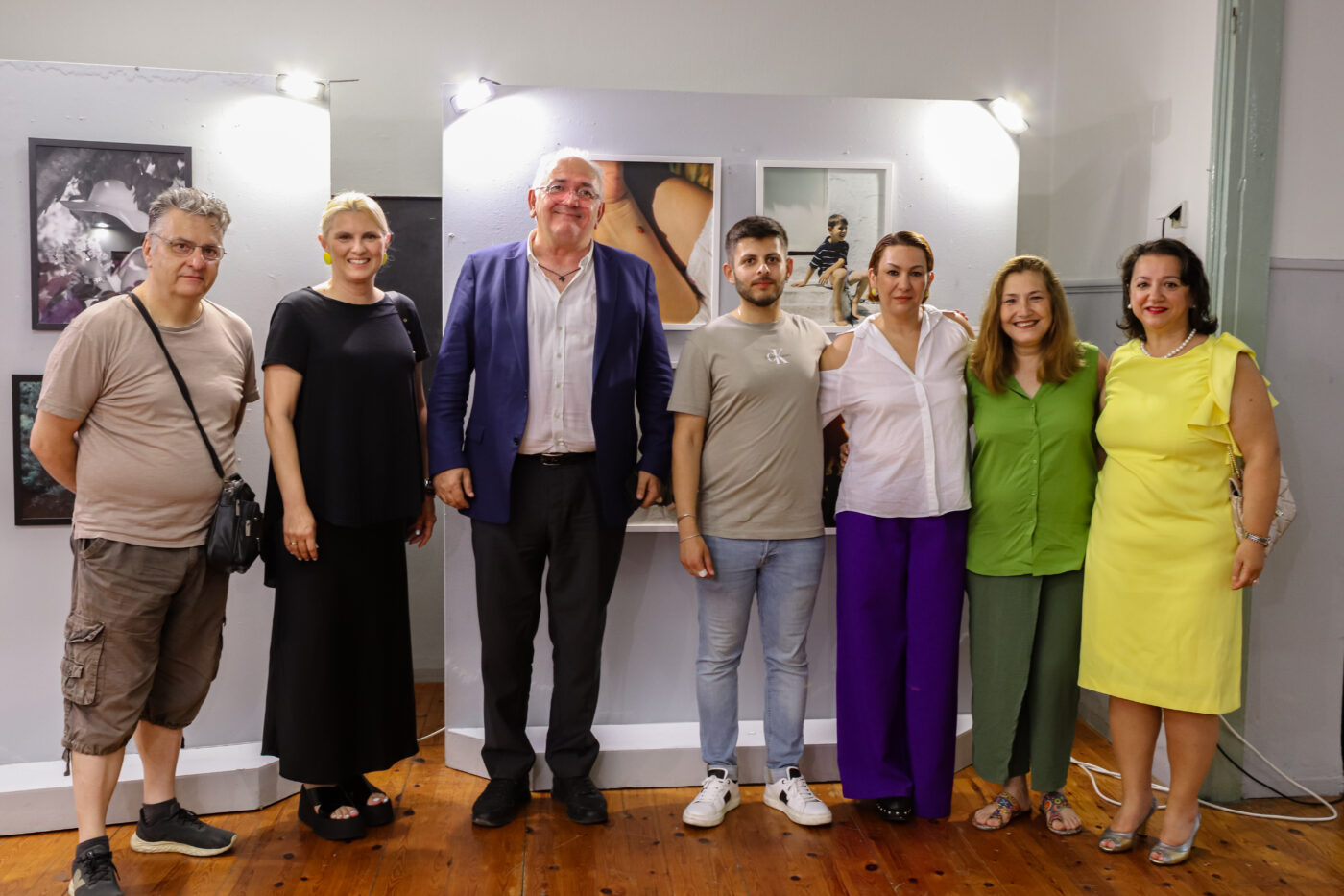 Έκθεση Φωτογραφίας «Joyful Moments»