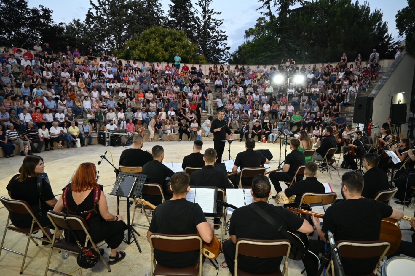 Λαϊκή συναυλία με τραγούδια κορυφαίων δημιουργών παρουσίασε το Δημοτικό Ωδείο Κατερίνης