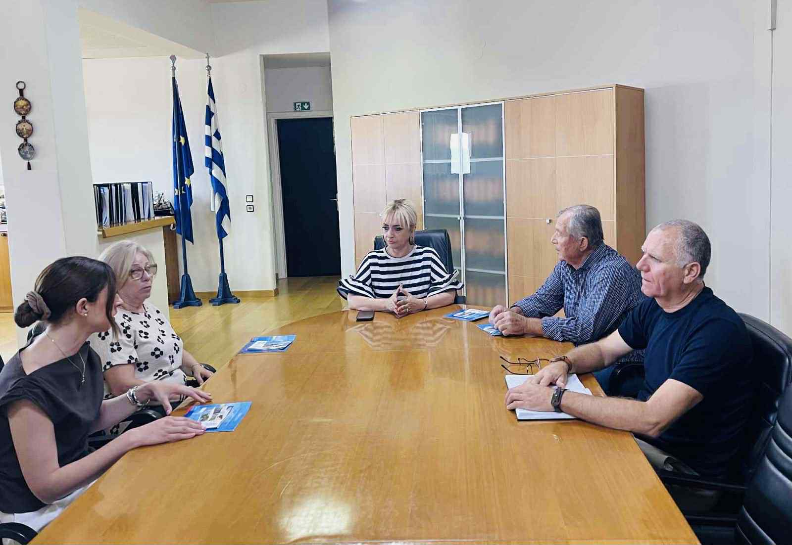 Επίσκεψη του Συλλόγου Εθελοντισμού «Κυψέλη» Μεθώνης στην Αντιπεριφερειάρχη