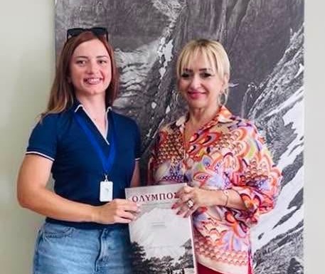 Η Παραολυμπιονίκης Δωροθέα Ποιμενίδου στην Αντιπεριφερειάρχη Πιερίας