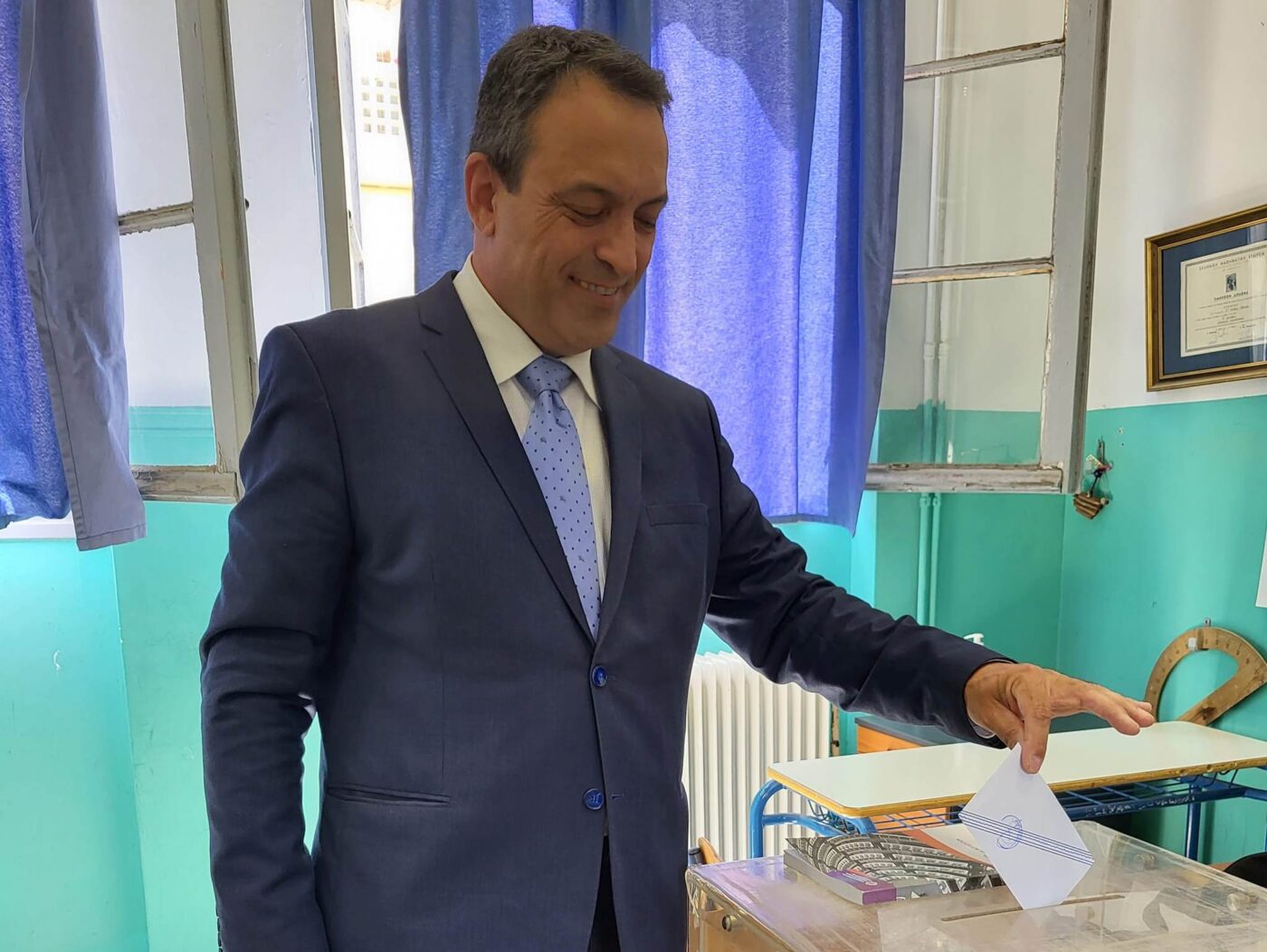 Ακυρώθηκε η εκλογή Στίγκα και ακόμη δύο βουλευτών των «Σπαρτιατών»! Βουλή με 297 βουλευτές