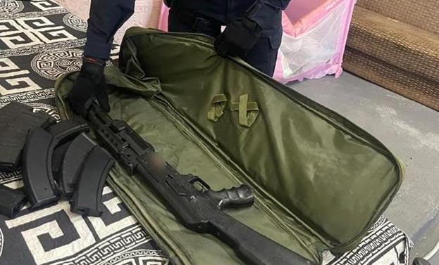 Αστυνομική επιχείρηση σε καταυλισμό στον Γέρακα για ρευματοκλοπή και άλλα αδικήματα (vid)