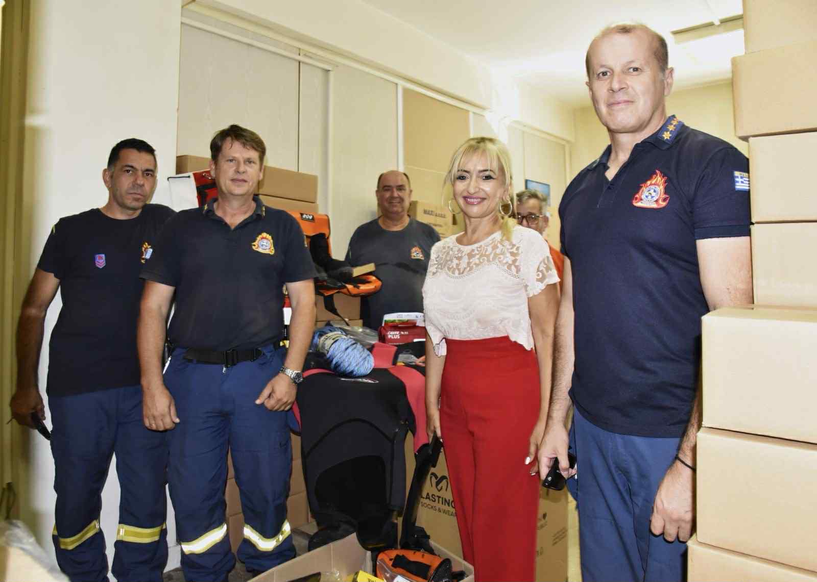 Ορειβατικός εξοπλισμός από την Π.Ε. Πιερίας στην Πυροσβεστική Υπηρεσία του νομού μας