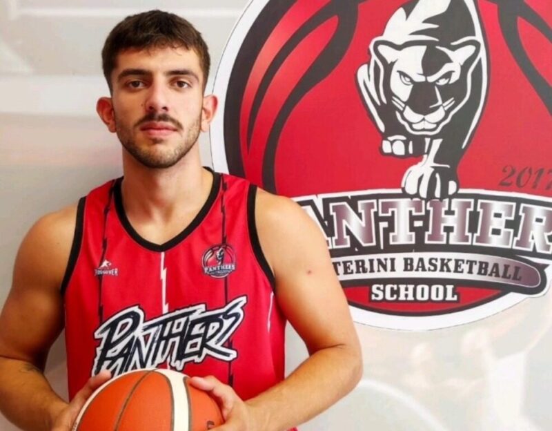 Επέστρεψε στους Πάνθηρες ο Κωνσταντίνος Σπαθάρας