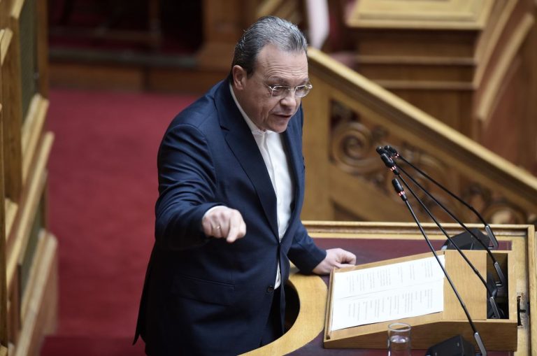 Σ. Φάμελλος: Είδος πολυτελείας το τραπέζι της Τσικνοπέμπτης