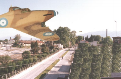 «…Εγγλέζου βόλι σε γονάτισε…» (Μίκης Θεοδωράκης) 