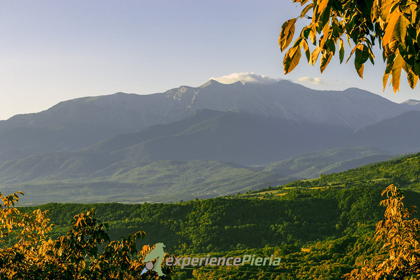 Ποια είναι η Καλύτερη Θέα από Κρεβάτι στην Πιερία;