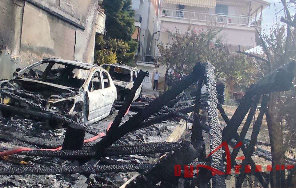 Κατερίνη: Στάχτη δύο αυτοκίνητα στα Καταφυγιώτικα