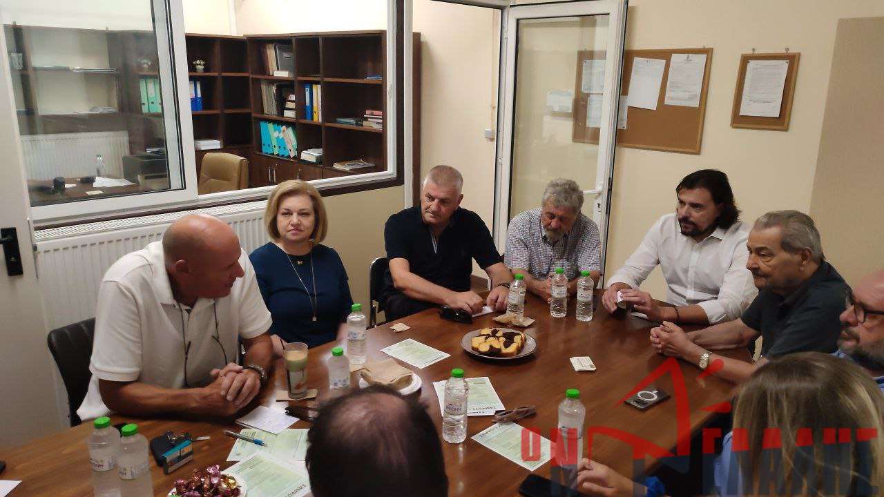 Επίσκεψη κλιμακίου του ΠΑΣΟΚ στην Ομάδα Παραγωγών «Σαμψούς»