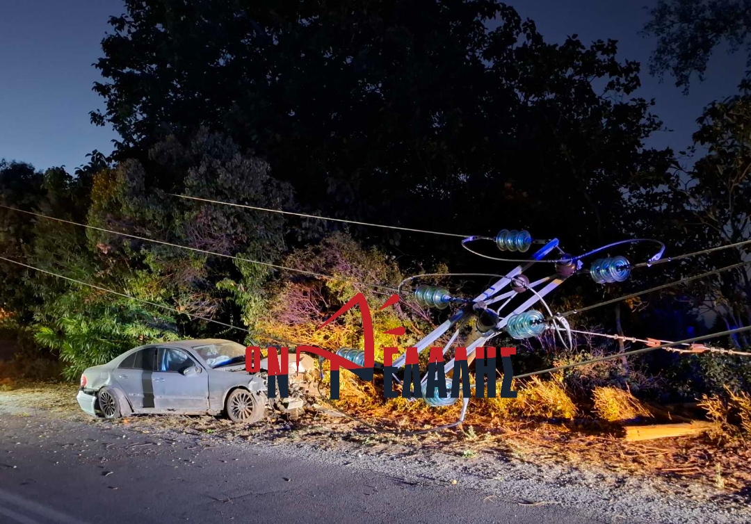 Σοβαρό τροχαίο στην Κατερίνη: Όχημα προσέκρουσε σε κολόνα της ΔΕΗ