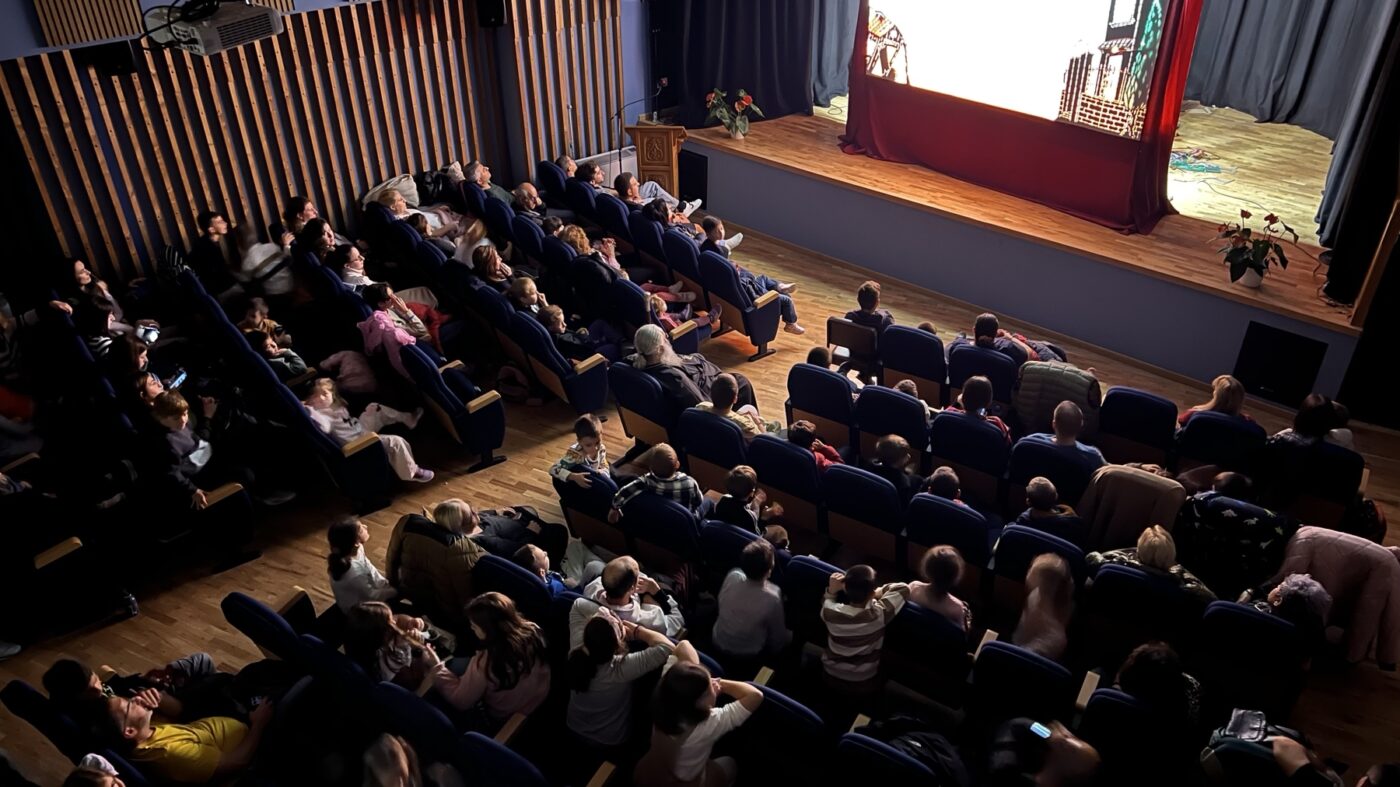 Η Εθνική Εορτή της 28ης Οκτωβρίου μέσα από το Θέατρο Σκιών