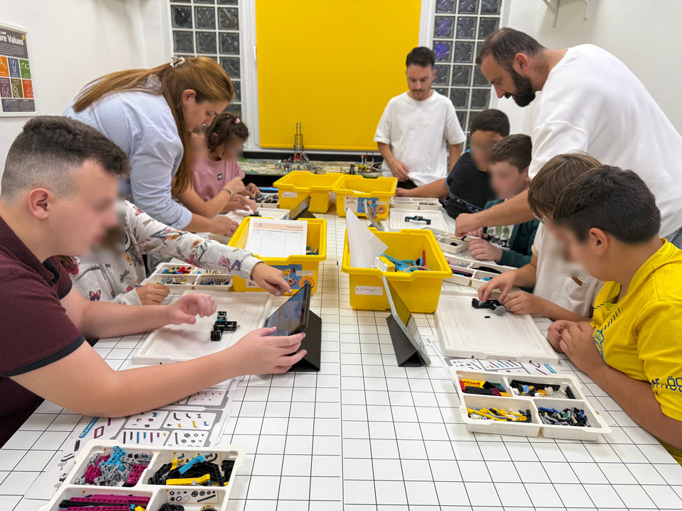 Η Ρομποτική ως θεραπευτική εμπειρία μάθησης για τα παιδιά του Enjoy Therapy