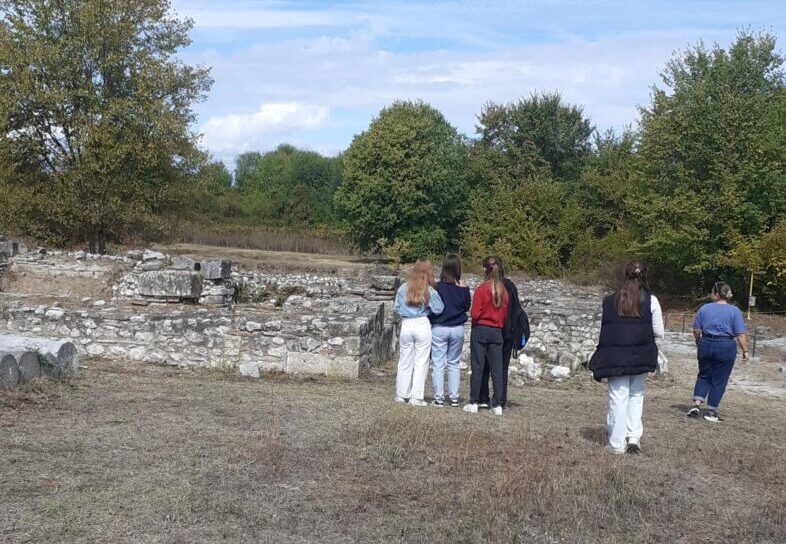 Ευχαριστήριο του Γυμνασίου Κονταριώτισσας για το «βιωματικό ταξίδι στην αρχαίο πόλη»