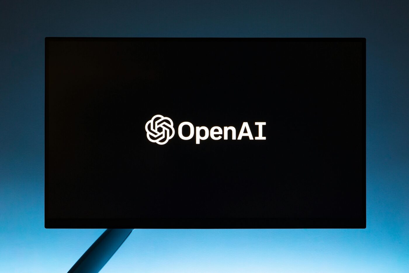 OpenAI: Πάνω από ένα εκατομμύριο χρήστες του ChatGPT εκφράζουν αυτοκτονικές τάσεις