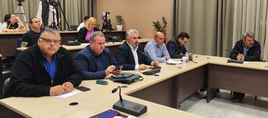 Εκκίνηση: Δικαίωση στα δικαστήρια και καταγγελία για «ομάδες» στη διοίκηση Ντούμου