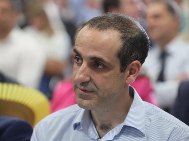 Δημητριάδης: Δεν θα υποκύψουμε σε καμία απειλή, ούτε των ανώνυμων κουκουλοφόρων ούτε των εντολέων τους