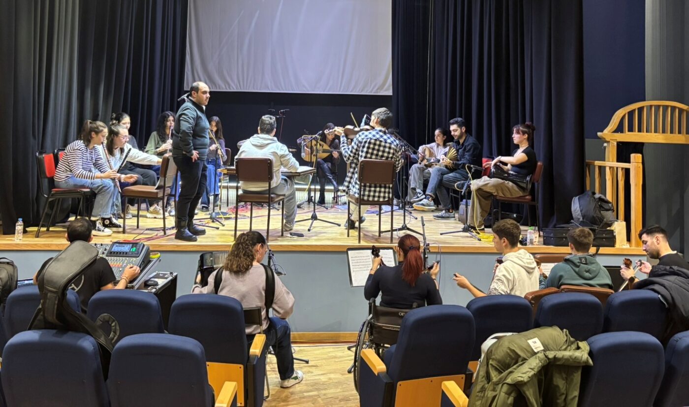 Ηχογράφηση τραγουδιών από τη Χορωδία και την Ορχήστρα της Σχολής Βυζαντινής Μουσικής της Μητρόπολης