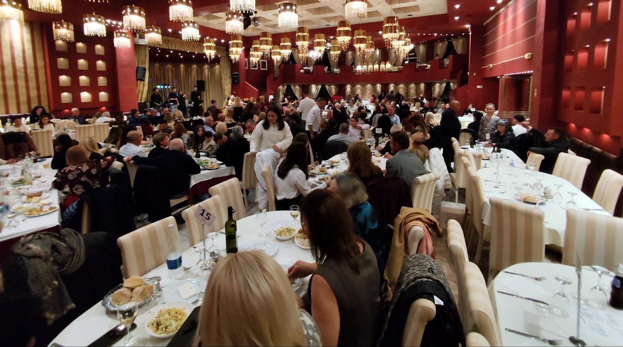 Βραβεύσεις μαθητών, χορός και παράδοση από τον Πολιτιστικό Σύλλογο Καρίτσας (vid)